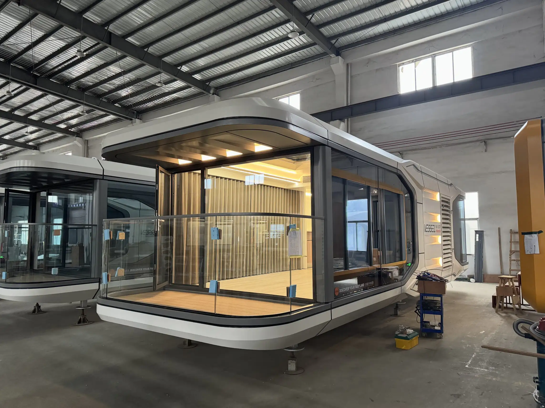 Manufactured capsule